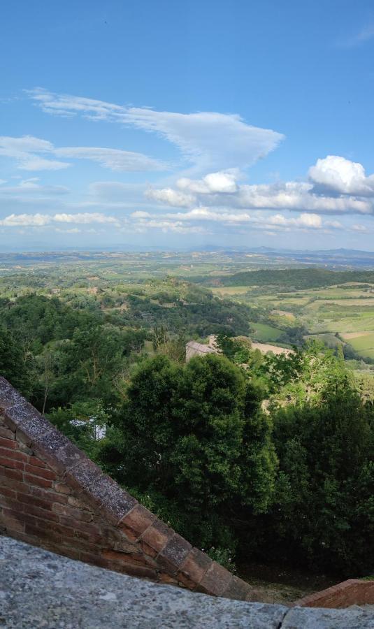 Splendido Ampio Appartamento A Montepulciano Stazione Kültér fotó