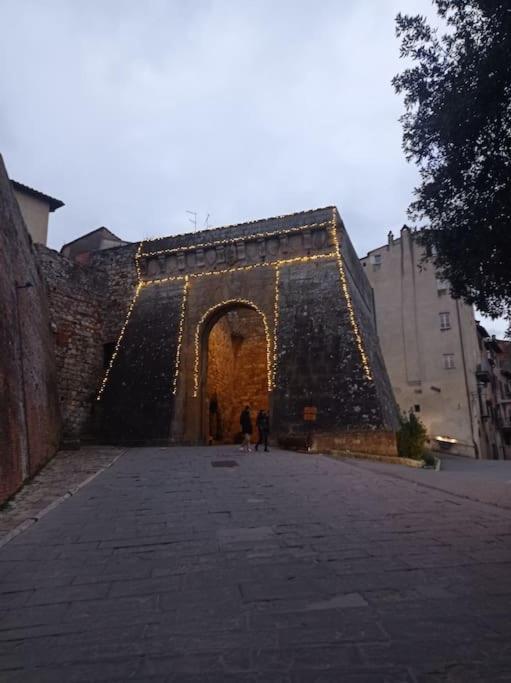 Splendido Ampio Appartamento A Montepulciano Stazione Kültér fotó